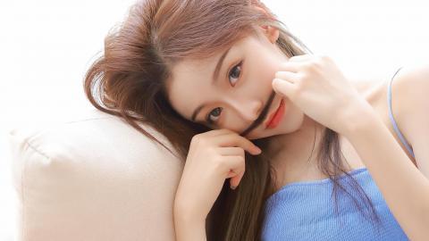 高温“烤”验下的工作者：打捞水草保灌解“渴”